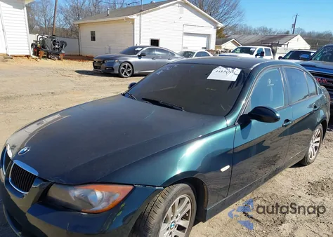 2006 BMW 325I z USA, uszkodzony, nr VIN WBAVB13566PT02547